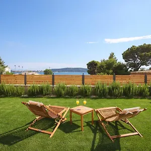 3d By The Sea Kastela